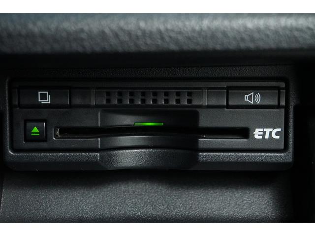 クラウン アスリートS ETC オートクルーズコントロール バックカメラ ナビ TV アルミホイール HID AT スマートキー 盗難防止システム パワーシート 衝突安全ボディ ABS ESC エアコン パワーステアリング(12枚目)