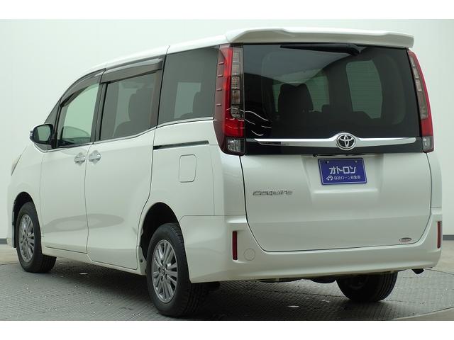 エスクァイア Gi 4WD バックカメラ ナビ TV オートクルーズコントロール 両側電動スライドドア オートマチックハイビーム オートライト LEDヘッドランプ スマートキー アイドリングストップ 3列シート CVT(6枚目)