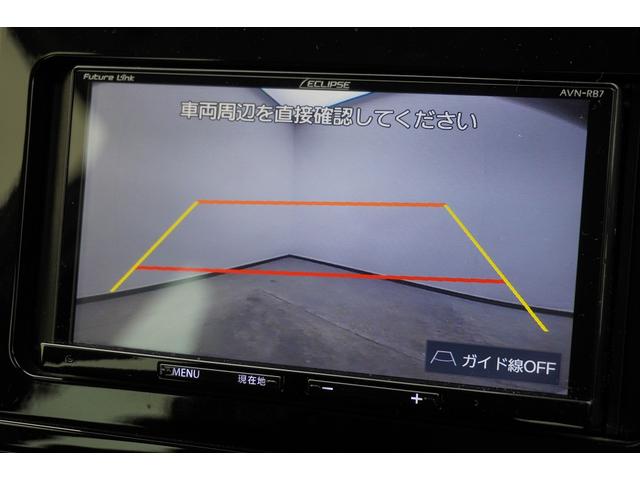 プリウス Ｓ　ＥＴＣ　レーンアシスト　オートクルーズコントロール　衝突被害軽減システム　バックカメラ　ナビ　アルミホイール　オートライト　ＬＥＤヘッドランプ　ＣＶＴ　スマートキー　アイドリングストップ（4枚目）