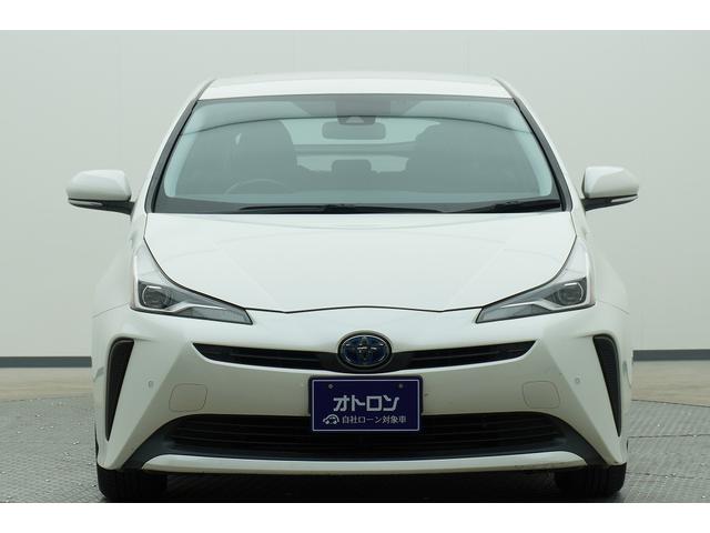 プリウス Ｓ　ＥＴＣ　レーンアシスト　オートクルーズコントロール　衝突被害軽減システム　バックカメラ　ナビ　アルミホイール　オートライト　ＬＥＤヘッドランプ　ＣＶＴ　スマートキー　アイドリングストップ（15枚目）