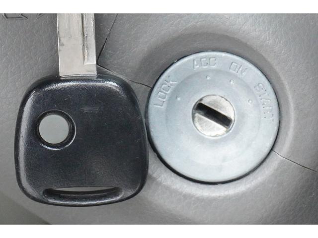 ミニキャブバン Ｇ　軽バン　ＡＴ　ＥＴＣ　両側スライドドア　キーレスエントリー　エアコン　パワーウィンドウ　運転席エアバッグ　助手席エアバッグ（12枚目）