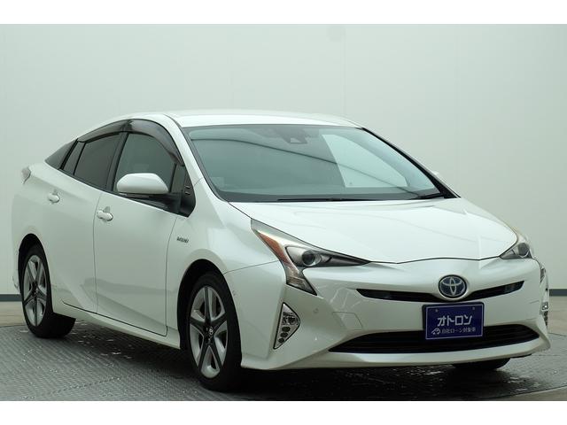 プリウス Ａツーリングセレクション　ＥＴＣ　クリアランスソナー　レーンアシスト　オートクルーズコントロール　衝突被害軽減システム　バックカメラ　ナビ　ＴＶ　アルミホイール　ＬＥＤヘッドランプ　ＣＶＴ　シートヒーター　スマートキー（15枚目）