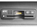 アブソルート　ＥＴＣ　ナビ　オートクルーズコントロール　衝突被害軽減システム　両側電動スライドドア　ＬＥＤヘッドランプ　スマートキー　電動格納ミラー　後席モニター　３列シート　ＣＶＴ　アルミホイール　ＣＤ　ＵＳＢ（14枚目）