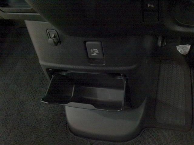 N-BOXカスタム G・Lホンダセンシング 純正ナビ リアカメラ シートヒーター ETC(27枚目)