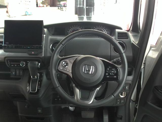 N-BOXカスタム Lターボ スタイル+ブラック 純正8インチナビ リアカメラ 両側電動スライドドア 両席シートヒーター(15枚目)