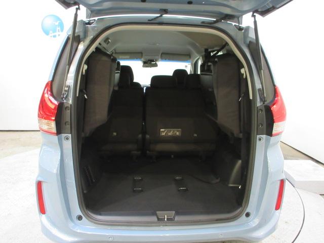 フリード Ｇ・ホンダセンシング　禁煙　７人乗り　ベンチシート　Ｃパッケージ　ＬＥＤヘッドライト　前席シートヒーター　ロールサンシェード　衝突軽減ブレーキ　ＡＣＣ車線維持支援　ナビ　前後ドラレコ　ＵＳＢジャック　オートリトラミラー（22枚目）