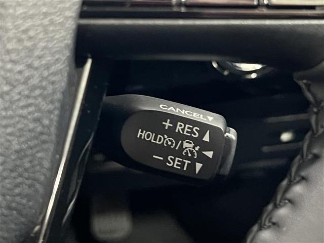 プリウス SセーフティプラスII 衝突被害軽減ブレーキ ブラインドスポットモニター リヤクロストラフィックアラート 7インチSDナビ パノラミックビューモニター ETC2.0 AC100V(1500W使用可) スマートキー 点検記録簿(11枚目)