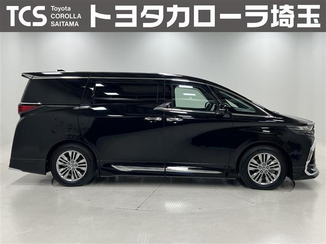 外板色はブラック（２０２）！ボディサイズは全長４９９×全幅１８５×全高１９３センチ！３ナンバー登録となります！