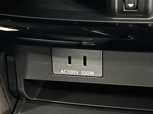 後席の足元にはＡＣ１００Ｖ電源！