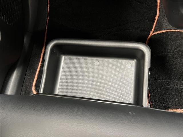 パッソ モーダ　チャーム　衝突被害軽減ブレーキ　ＬＥＤライト　オートハイビーム　７インチＳＤナビ　ワンセグＴＶ　ブルートゥース　ＣＤ　ＳＤ　パノラミックビューモニター　ＥＴＣ　運転席シートヒーター　電子カードキー　点検記録簿（27枚目）