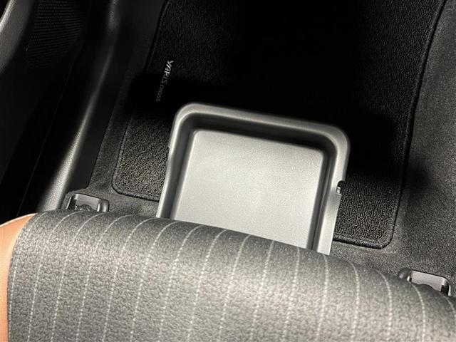 ヤリスクロス ハイブリッドZ アドベンチャー トヨタセーフティセンス ブラインドスポットモニター リヤクロストラフィックアラート ディスプレイオーディオ TV パノラミックビューモニター ETC2.0 前後ドラレコ スペアタイヤ 点検記録簿(28枚目)