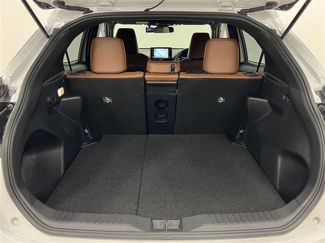 ヤリスクロス ハイブリッドZ アドベンチャー トヨタセーフティセンス ブラインドスポットモニター リヤクロストラフィックアラート ディスプレイオーディオ TV パノラミックビューモニター ETC2.0 前後ドラレコ スペアタイヤ 点検記録簿(30枚目)