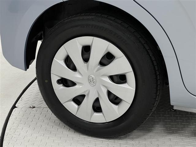 スペイド Ｆ　スマキー　左側電動スライドドア　横滑り防止　Ｂカメ　ワンオナ　キーレスエントリー　Ｗエアバッグ　ウォークスルー　ナビＴＶ　ＡＡＣ　ワンセグ　ＡＢＳ　パワステ　パワーウィンドウ　メモリーナビ　エアバック（6枚目）