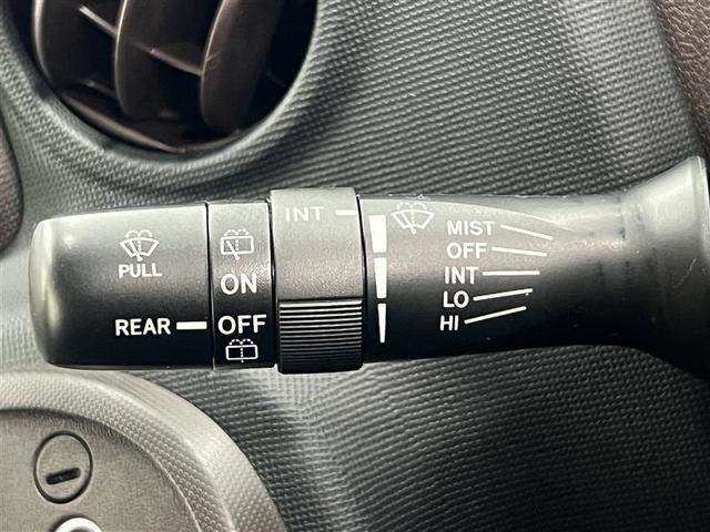 スペイド Ｆ　スマキー　左側電動スライドドア　横滑り防止　Ｂカメ　ワンオナ　キーレスエントリー　Ｗエアバッグ　ウォークスルー　ナビＴＶ　ＡＡＣ　ワンセグ　ＡＢＳ　パワステ　パワーウィンドウ　メモリーナビ　エアバック（10枚目）