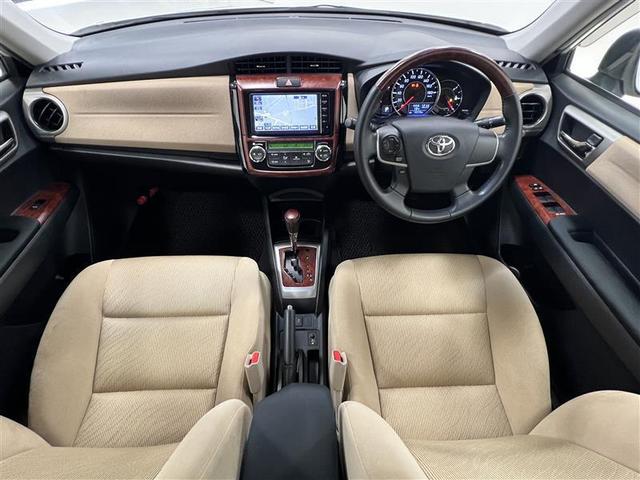 カローラアクシオ １．５ラグゼール　ワンセグＴＶ　メモリナビ　オートエアコン　スマートキー　ワンオーナー　横滑り防止（11枚目）