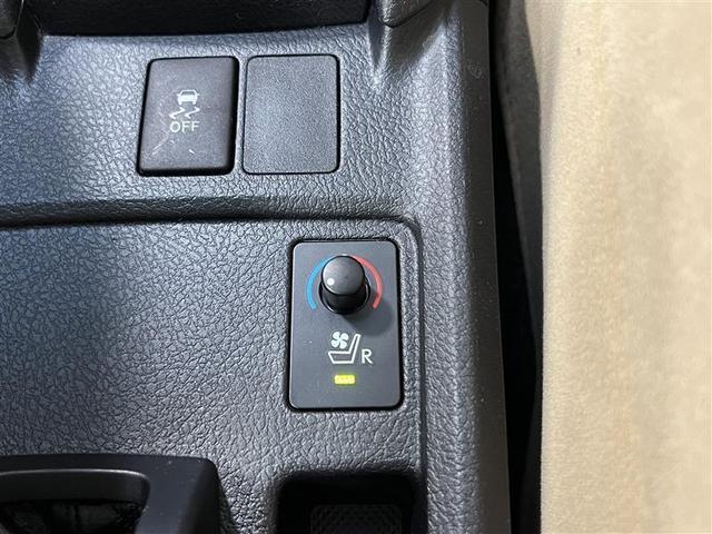 カローラアクシオ １．５ラグゼール　ワンセグＴＶ　メモリナビ　オートエアコン　スマートキー　ワンオーナー　横滑り防止（19枚目）