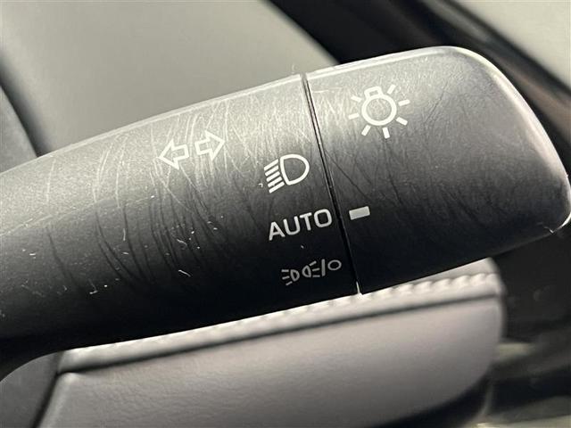 アクア G ワンオーナ VSC 衝突軽減ブレーキ メモリナビ バックモニター LED クルーズコントロール スマートキー AC100V ナビ パワーウィンドウ イモビライザー サイドエアバック キーフリーシステム(12枚目)