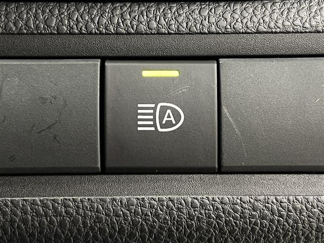 アクア G ワンオーナ VSC 衝突軽減ブレーキ メモリナビ バックモニター LED クルーズコントロール スマートキー AC100V ナビ パワーウィンドウ イモビライザー サイドエアバック キーフリーシステム(19枚目)