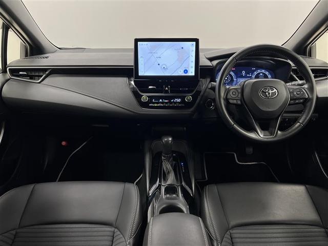 カローラツーリング ハイブリッド　ダブルバイビー　メディアプレイヤー接続　バックモニター　フルセグＴＶ　ＬＥＤライト　ワンオーナー　点検記録簿　クルコン　横滑り防止　盗難防止装置　ナビ・ＴＶ　ドライブレコーダー　エアバッグ　ＥＴＣ　ＡＢＳ　キーレス（9枚目）