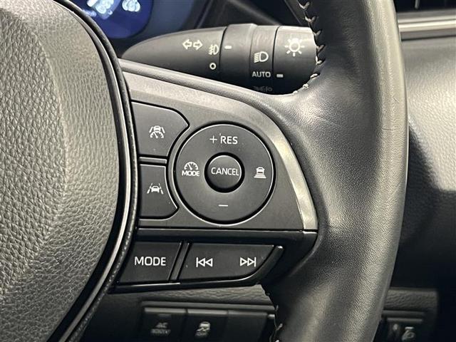 カローラツーリング ハイブリッド　ダブルバイビー　メディアプレイヤー接続　バックモニター　フルセグＴＶ　ＬＥＤライト　ワンオーナー　点検記録簿　クルコン　横滑り防止　盗難防止装置　ナビ・ＴＶ　ドライブレコーダー　エアバッグ　ＥＴＣ　ＡＢＳ　キーレス（11枚目）