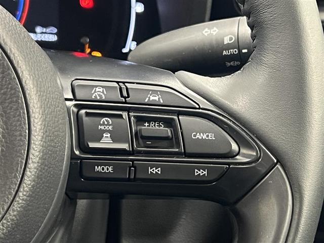 シエンタ Ｚ　１オナ　Ｗ電動ドア　イモビ　クルーズＣ　ＬＥＤヘッドランプ　ＥＴＣ　Ｓキー　横滑り防止機能　メモリーナビ　パワーウィンドウ　記録簿　エアバック　ＡＢＳ　ドラレコ　カーテンエアバック　ウォークスルー（10枚目）