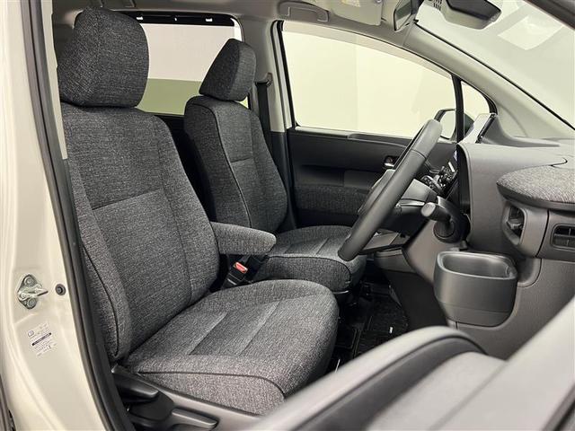 シエンタ Ｚ　１オナ　Ｗ電動ドア　イモビ　クルーズＣ　ＬＥＤヘッドランプ　ＥＴＣ　Ｓキー　横滑り防止機能　メモリーナビ　パワーウィンドウ　記録簿　エアバック　ＡＢＳ　ドラレコ　カーテンエアバック　ウォークスルー（27枚目）