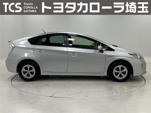 プリウス Ｓ　Ｂモニタ－　フルセグ地デジ　インテリキー　デュアルエアバック　エアＢ　イモビライザー　ＤＶＤ再生可能　ナビＴＶ　ＡＵＴＯエアコン　横スベリ防止　アルミホイール　ＥＴＣ装備　ＡＢＳ　サイドエアバッグ（3枚目）