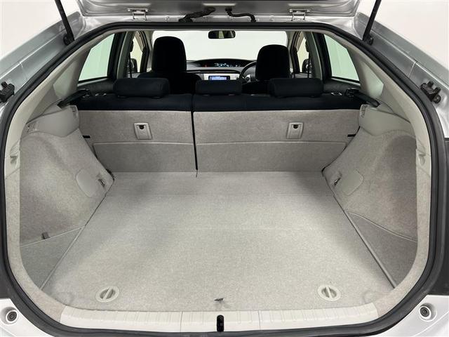 プリウス Ｓ　Ｂモニタ－　フルセグ地デジ　インテリキー　デュアルエアバック　エアＢ　イモビライザー　ＤＶＤ再生可能　ナビＴＶ　ＡＵＴＯエアコン　横スベリ防止　アルミホイール　ＥＴＣ装備　ＡＢＳ　サイドエアバッグ（22枚目）