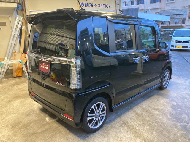 N-BOXカスタム G・Lパッケージ スマートキー HIDライト 両側パワースライドドア 純正ナビ ワンセグTV Bluetoothオーディオ バックカメラ ETC(5枚目)