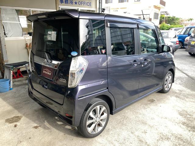 デイズルークス ハイウェイスター　ターボ　インテリキー　プッシュスタート　ターボ　両側パワースライドドア　ＨＩＤライト　純正フルセグナビ　Ｂｌｕｅｔｏｏｔｈ　アラウンドビューモニター　前後ドライブレコーダー　ＥＴＣ（5枚目）