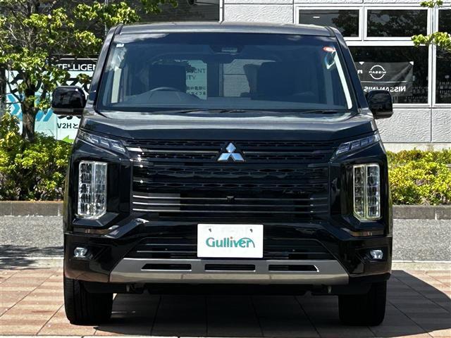 デリカＤ：５ シャモニー　バックカメラ・両側電動スライドドア・電動リフトゲート・車線逸脱警報システム・レーダークルーズコントロールシステム・衝突被害軽減ブレーキシステム・オートマチックハイビーム・誤発進抑制機能（前進時）（32枚目）