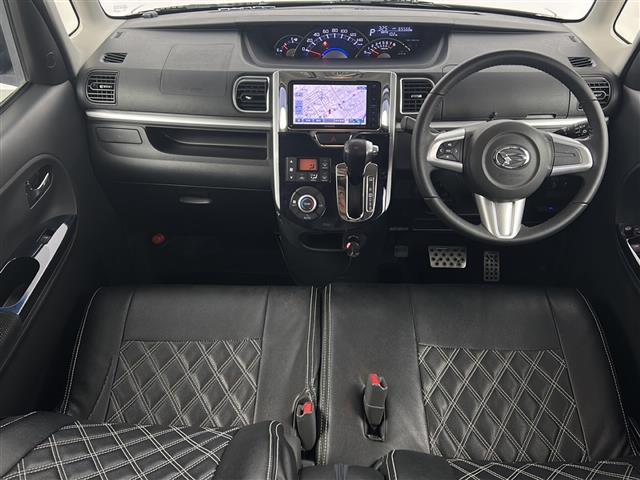 タント カスタムＲＳ　トップエディションＳＡＩＩ　禁煙車／ＳＤナビ／フルセグ／ＥＴＣ／両側電動スライドドア／衝突軽減装置／スマートキー／オートライト／オートエアコン／純正１５インチアルミホイール／シートカバー／電動格納ミラー／横滑り防止（2枚目）