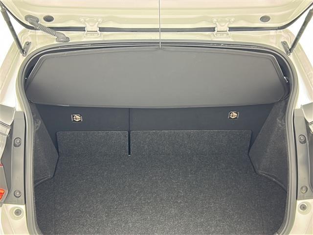 GRヤリス RS 禁煙車/純正ナビ機能付きDA/ETC/バックカメラ/カーボン調ルーフ/BSM/HUD/衝突軽減装置/前後ドラレコ/レーダークルーズコントロール/パドルシフトオートライト/オートエアコン(15枚目)