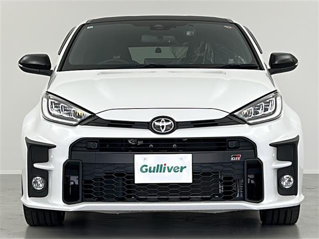 GRヤリス RS 禁煙車/純正ナビ機能付きDA/ETC/バックカメラ/カーボン調ルーフ/BSM/HUD/衝突軽減装置/前後ドラレコ/レーダークルーズコントロール/パドルシフトオートライト/オートエアコン(17枚目)