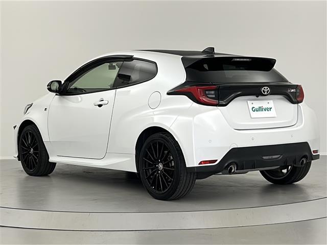 GRヤリス RS 禁煙車/純正ナビ機能付きDA/ETC/バックカメラ/カーボン調ルーフ/BSM/HUD/衝突軽減装置/前後ドラレコ/レーダークルーズコントロール/パドルシフトオートライト/オートエアコン(19枚目)