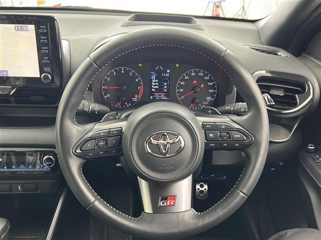 GRヤリス RS 禁煙車/純正ナビ機能付きDA/ETC/バックカメラ/カーボン調ルーフ/BSM/HUD/衝突軽減装置/前後ドラレコ/レーダークルーズコントロール/パドルシフトオートライト/オートエアコン(20枚目)