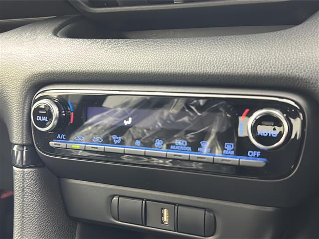 GRヤリス RS 禁煙車/純正ナビ機能付きDA/ETC/バックカメラ/カーボン調ルーフ/BSM/HUD/衝突軽減装置/前後ドラレコ/レーダークルーズコントロール/パドルシフトオートライト/オートエアコン(22枚目)