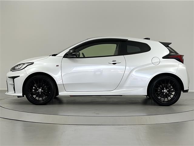 GRヤリス RS 禁煙車/純正ナビ機能付きDA/ETC/バックカメラ/カーボン調ルーフ/BSM/HUD/衝突軽減装置/前後ドラレコ/レーダークルーズコントロール/パドルシフトオートライト/オートエアコン(35枚目)