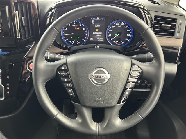 エルグランド 250ハイウェイスターS 禁煙車/純正ナビ/全周囲カメラ/ETCフルセグ/衝突軽減装置/両側電動スライドドア/ドライブレコーダー/Bluetooth/ハーフレザーシート/オートライト/オートエアコン/スマートキー(21枚目)