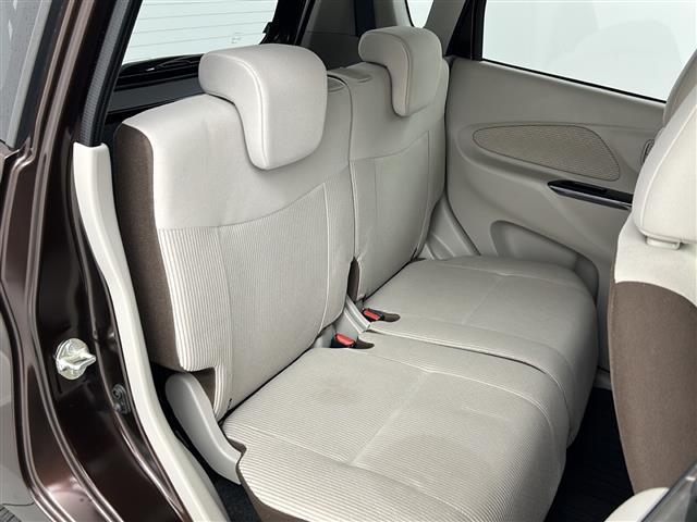 デイズ X 禁煙車 純正ナビ アラウンドビューモニター ETC フルセグTV スマートキー 電動格納ミラー スマートキー スタッドレスタイヤ積込 ステアリングリモコン エマージェンシーブレーキ(14枚目)