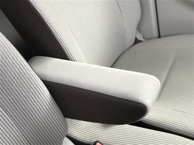 デイズ X 禁煙車 純正ナビ アラウンドビューモニター ETC フルセグTV スマートキー 電動格納ミラー スマートキー スタッドレスタイヤ積込 ステアリングリモコン エマージェンシーブレーキ(29枚目)