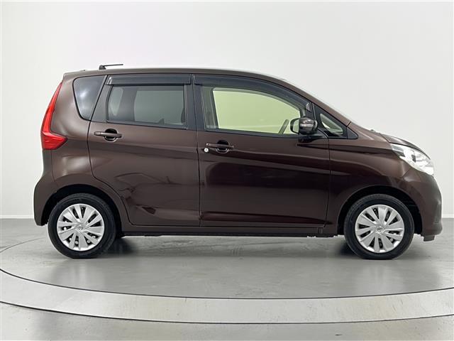 デイズ X 禁煙車 純正ナビ アラウンドビューモニター ETC フルセグTV スマートキー 電動格納ミラー スマートキー スタッドレスタイヤ積込 ステアリングリモコン エマージェンシーブレーキ(39枚目)