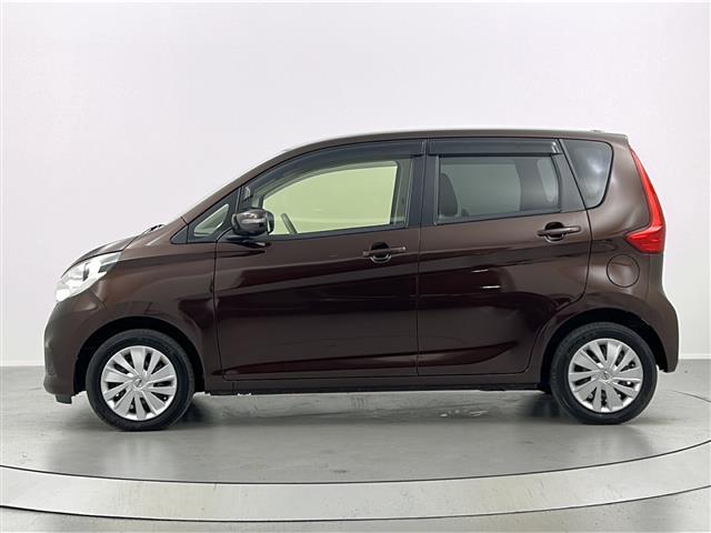 デイズ X 禁煙車 純正ナビ アラウンドビューモニター ETC フルセグTV スマートキー 電動格納ミラー スマートキー スタッドレスタイヤ積込 ステアリングリモコン エマージェンシーブレーキ(40枚目)