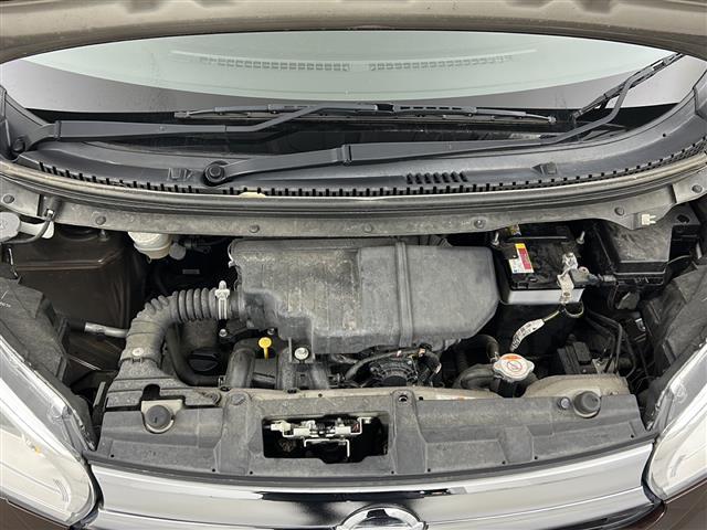 デイズ X 禁煙車 純正ナビ アラウンドビューモニター ETC フルセグTV スマートキー 電動格納ミラー スマートキー スタッドレスタイヤ積込 ステアリングリモコン エマージェンシーブレーキ(42枚目)