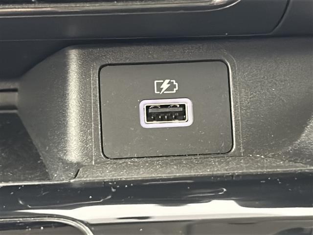 デイズ ボレロ X 禁煙車/ワンオーナー/衝突軽減ブレーキ/車線逸脱警報/ソナー/全周囲カメラ/純正9型ナビ/フルセグTV/ハーフレザーシート/ドライブレコーダー/プッシュスタート/スマートキー/スペアキ/純14inAW(12枚目)