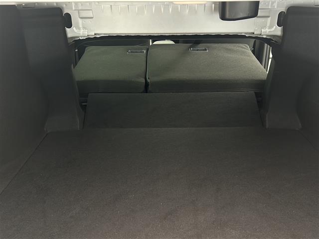 カムリ G トヨタセーフティーセンス/車線逸脱支援/衝突軽減/RCC/ソナー/社外7型ナビ/フルセグTV/バックカメラ/純ETC/LEDヘッドライト/LEDフォグライト/スペアキー/純17inAW/純フロアマット(34枚目)