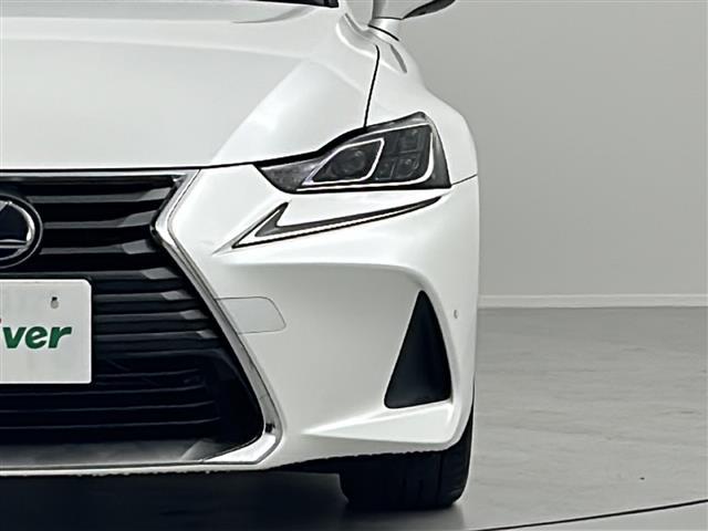 IS IS300h 禁煙車 レーダークルーズコントロール クリアランスソナー 純正ナビ BSM シートヒーター ステアリングヒーター フルセグTV パドルシフト GPSレーダー LEDライト オートハイビーム(41枚目)