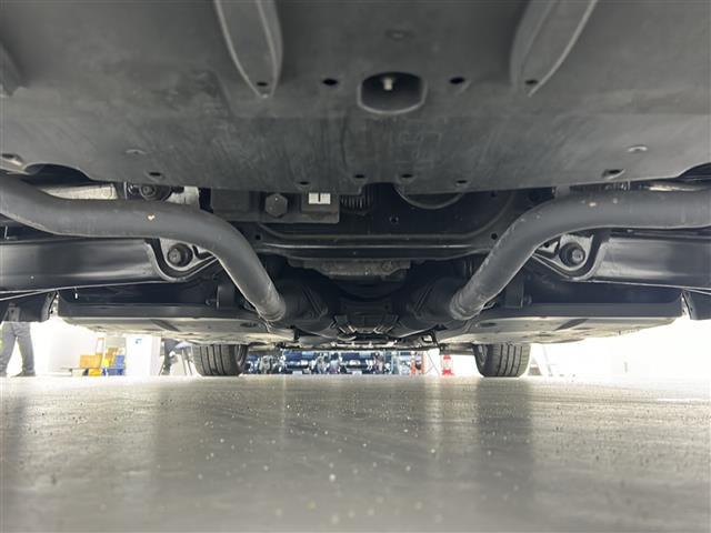 IS IS300h 禁煙車 レーダークルーズコントロール クリアランスソナー 純正ナビ BSM シートヒーター ステアリングヒーター フルセグTV パドルシフト GPSレーダー LEDライト オートハイビーム(43枚目)