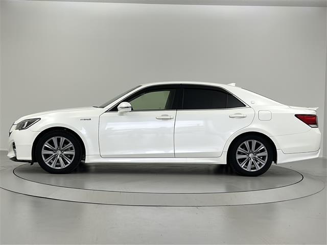 クラウンハイブリッド アスリート 禁煙車 純正ナビ フルセグTV レーダークルーズコントロール オートハイビーム バックカメラ LEDライト ステリングヒーター ビルトインETC プリクラッシュセーフティ シートヒーター(39枚目)