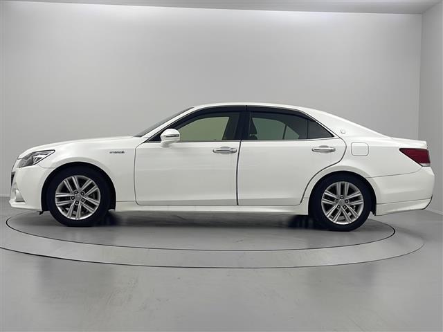 クラウンハイブリッド アスリートS 禁煙車 フルセグTV ETC 純正17インチアルミ 社外フロアマット HIDヘッドライト オートライト フォグランプ パワーシート ステアリングヒーター クルーズコントロール プッシュスタート(38枚目)